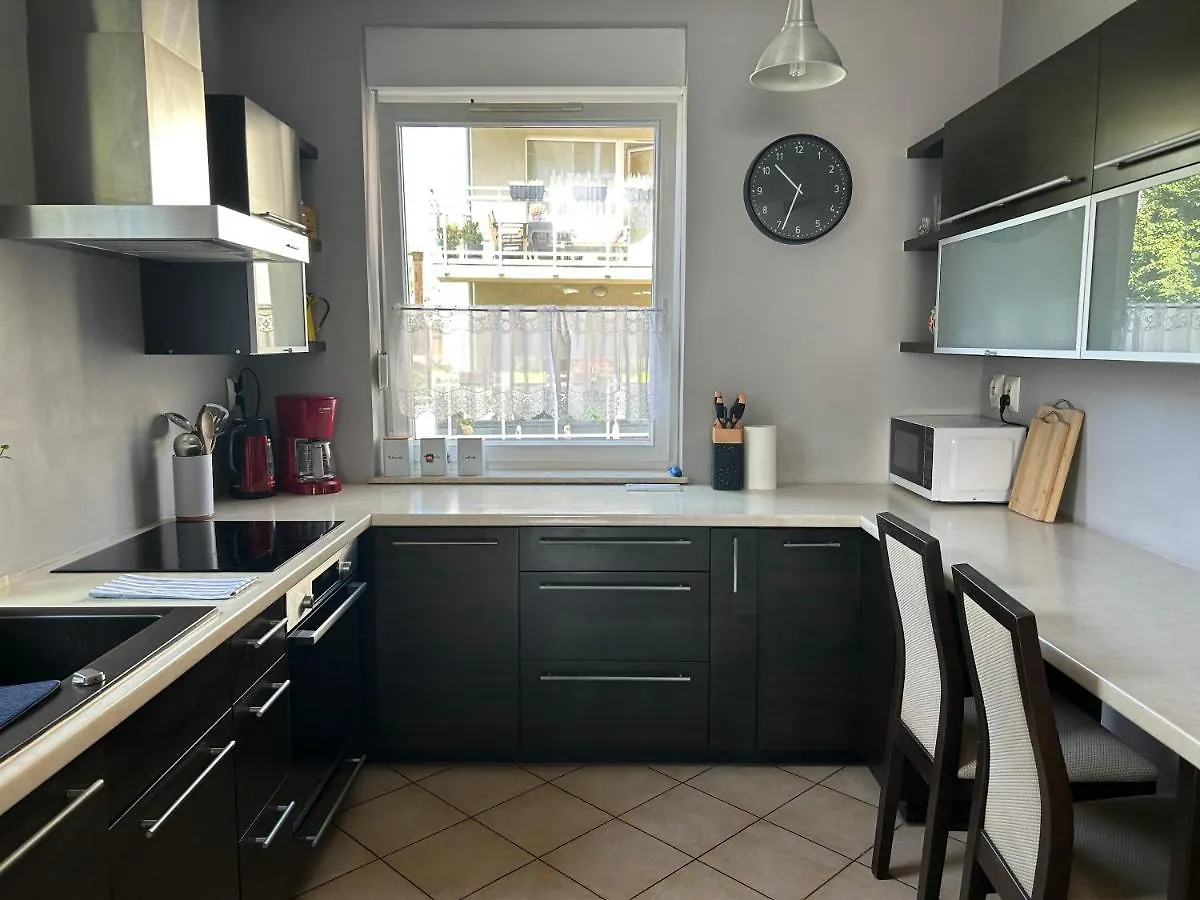 Quiet Enclave Near The Airport Apartment Wroclaw